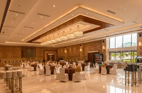 Premium luxury destination wedding decor & coordination in India and abroad by Pranaya Weddings
